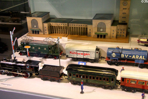Antique model train rolling stock (1920s-30s) at City Toy Museum. Nuremberg, Germany.