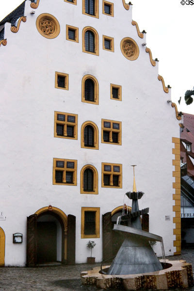 Tinsmith's fountain in front of Klösterle (monastery), later converted to a granary (16thC). Nördlingen, Germany.