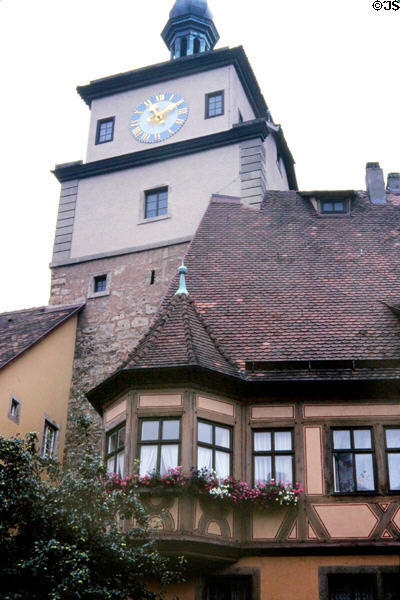 Half-timbered house & Weisser Turm (tower). Rothenburg ob der Tauber, Germany.