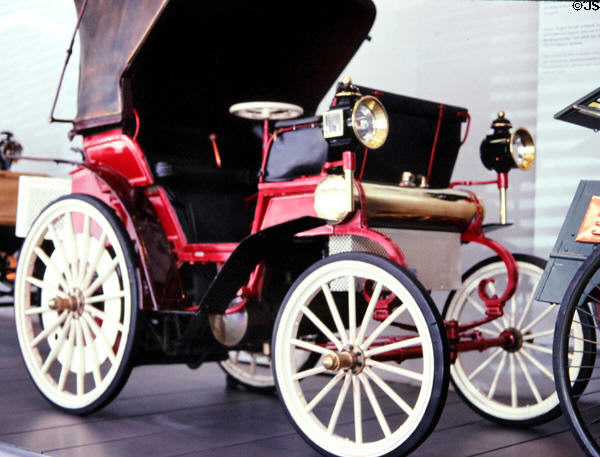 Daimler belt-driven car (1894) at Mercedes Museum. Stuttgart, Germany.