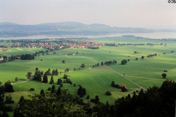 Countryside around Hohenschwangau & Neuschwanstein Castles. Füssen, Germany.