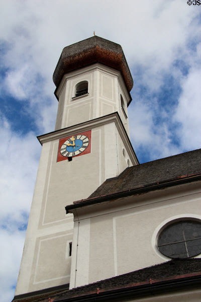 Onion dome tower of St Aegidius parish church. Gmund am Tegernsee, Germany.