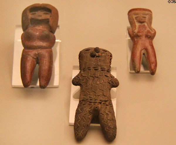 Bahia culture ceramic human figures (500 BCE - 500 CE) from Ecuador at Museum of America. Madrid, Spain.