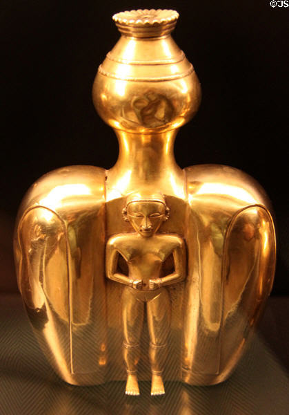 Quimbaya culture gold funerary urn (200-1000 CE) from Colombia at Museum of America. Madrid, Spain.