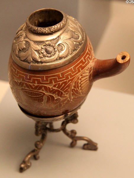 Silver & gourd mate drinking vessel (19thC) from Argentina at Museum of America. Madrid, Spain.