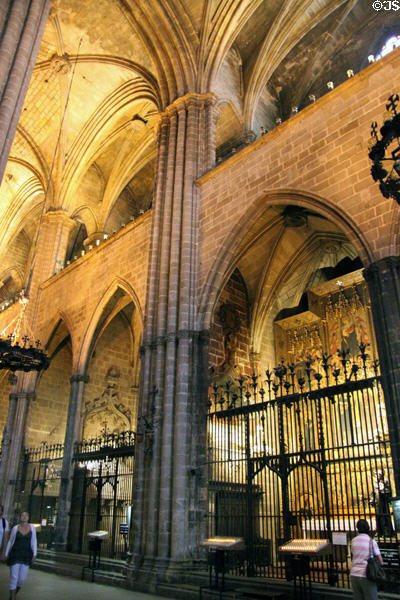 Chapels off nave of Barcelona Cathedral. Barcelona, Spain.