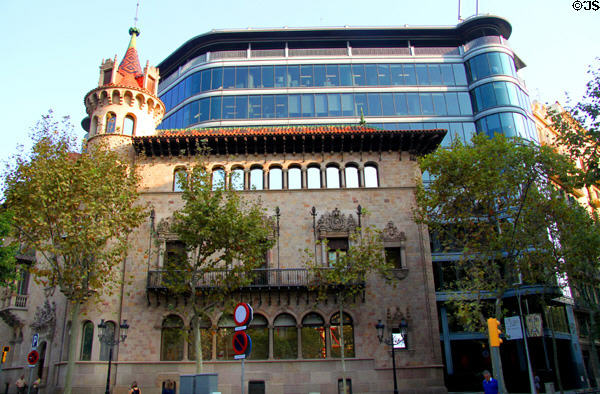 Casa Serra (1903-8) (Rambla de Catalunya 126). Barcelona, Spain. Architect: Josep Puig i Cadafalch.