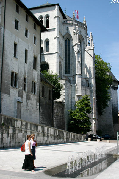 Ste. Chapelle church (15th c) in the walls of Chateau of the Dukes of Savoie. Chambéry, France. Style: Gothic.