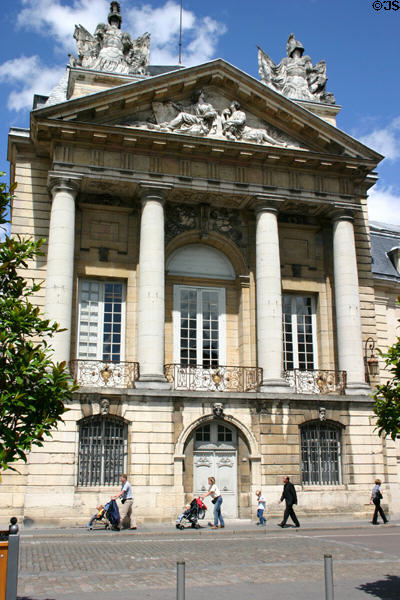 Baroque facade of side wing of Palace of Dukes of Burgundy. Dijon, France.