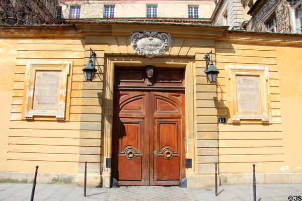 Door of Hôtel de Chatillon (13 Rue Payenne). Paris, France.