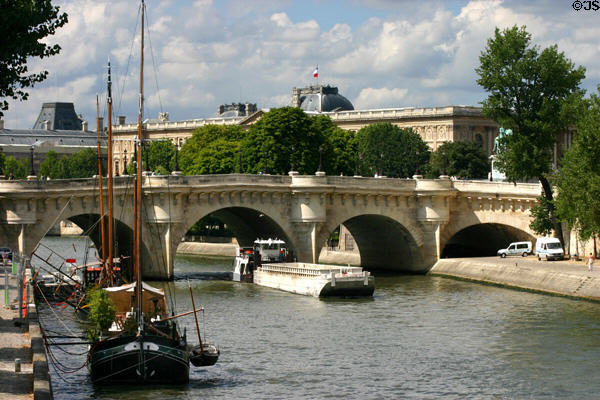 Pont Neuf (1578-1607) south section over Seine on west end of Île de la Cité. Paris, France.