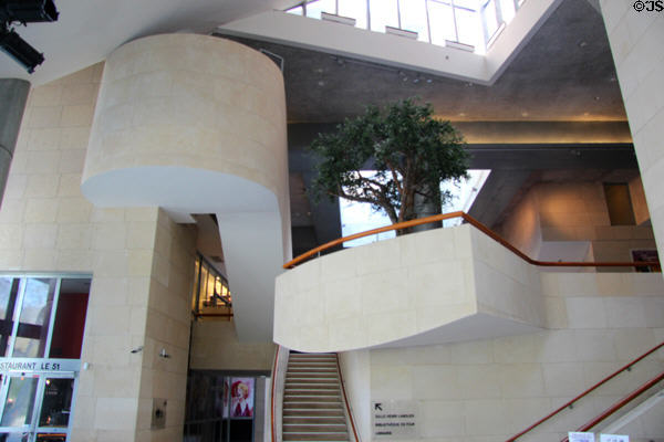 Interior stairwell at Gehry's Cinémathèque Française. Paris, France.