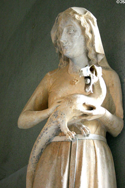 Statue of Eve (13thC) in Tau Palace Museum. Reims, France.