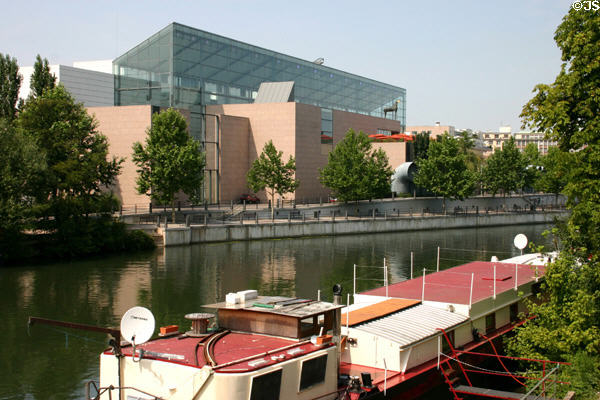 Museum of Modern Art (1998). Strasbourg, France. Style: modern. Architect: Adrien Feinzilber.