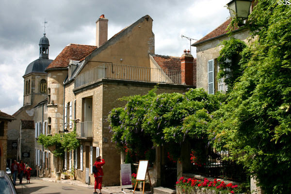 Streetscape. Vézelay, France.