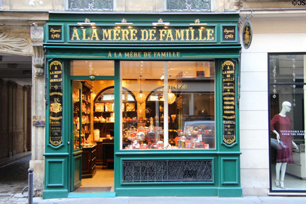 Chocolate shop in St-Germain-des-Prés neighborhood. Paris, France.