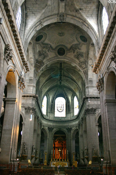 Apse interior at St-Sulpice church. Paris, France.