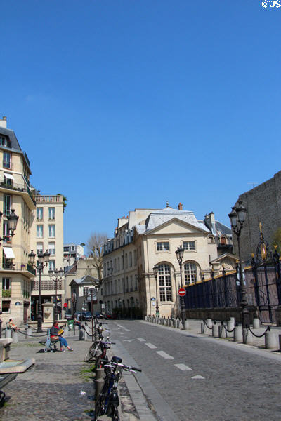 Street along front of Val-de-Grâce church & hospital. Paris, France.