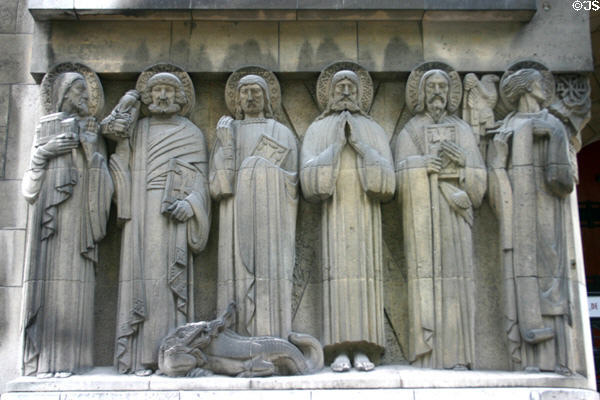 Art Deco carving of disciples at St Pierre de Chaillot. Paris, France.