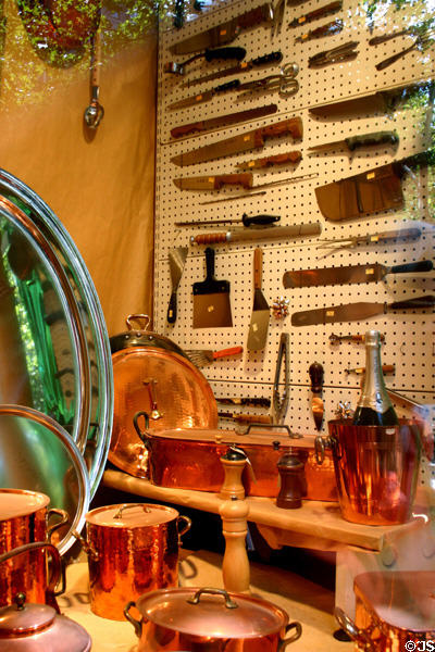 Knives & copper pots in kitchenware shop in Les Halles district. Paris, France.