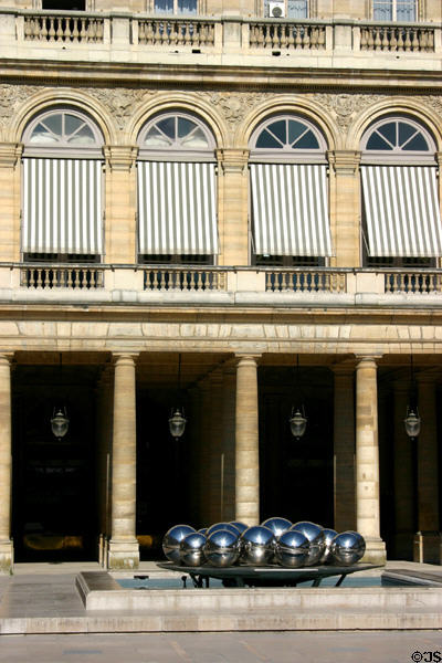 Fountain of Spheres (Mirror Ball Fountain) (1985) by Pol Bury at Comedie Français theater. Paris, France.