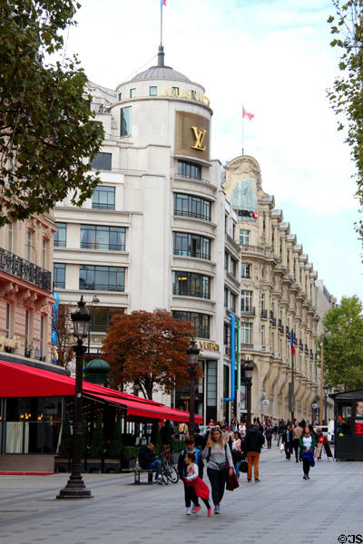 Louis Vuitton building (2005) on Champs Elysees. Paris, France.