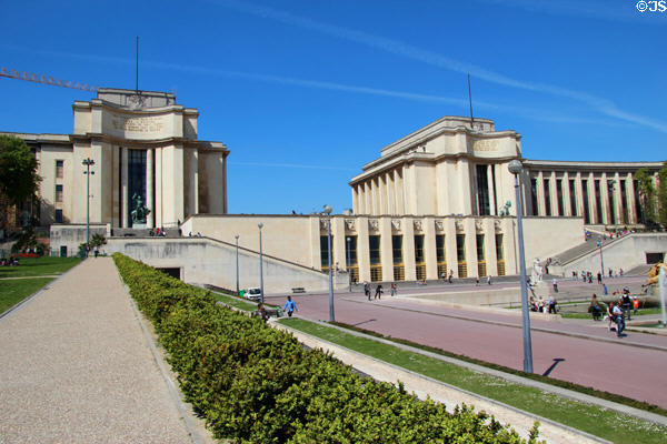 Palais de Chaillot (1937) which replaced Trocadero Palace built for Paris Expo of 1878. Paris, France.