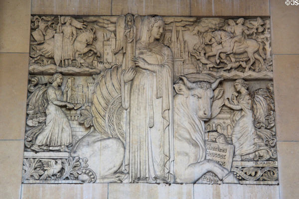 Themes of French art bas-relief sculpture (1937) by Charles Hairon at Palais de Chaillot. Paris, France.