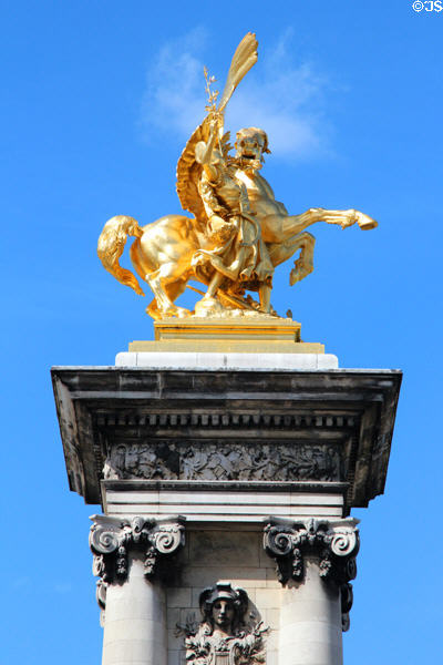 Fame of Sciences restraining Pegasus sculpture (1900) by Emmanuel Frémiet on Pont Alexandre III. Paris, France.