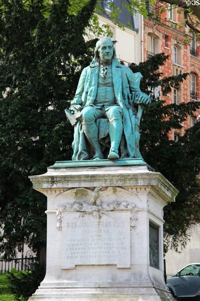Benjamin Franklin monument (1898) by John J. Boyle near Place du Trocadéro. Paris, France.