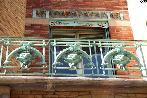 Cast iron balcony grill at Castel Béranger Hector Guimard (1895-8) (12-14 rue Jean-de-La-Fontaine). Paris, France. Architect: Hector Guimard.