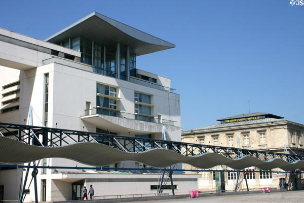Modern building & Théâtre Paris-Villette at Parc de la Villette. Paris, France.
