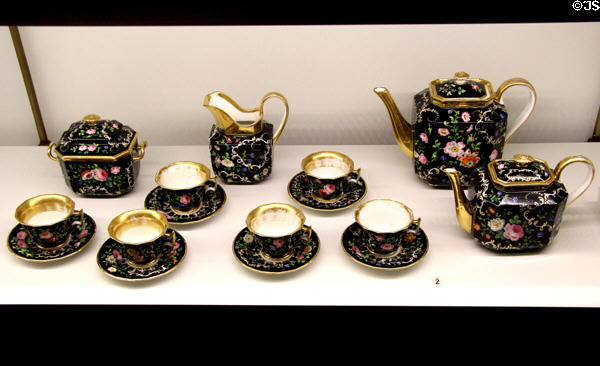 Porcelain coffee & tea service (1835-50) from France at Museum of Decorative Arts. Paris, France.