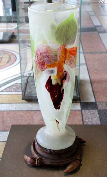 Orchid glass vase (1898) by Émile Gallé at Petit Palace Museum. Paris, France.