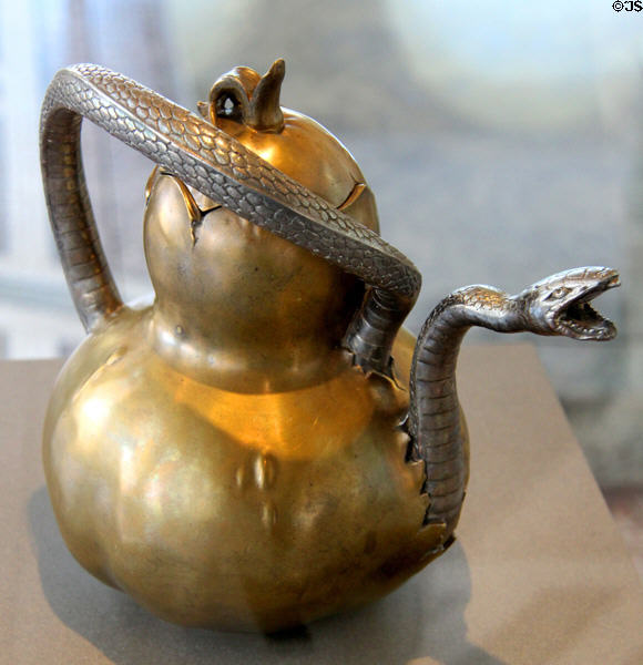 Serpent teapot (1905) by Léon Kann at Petit Palace Museum. Paris, France.