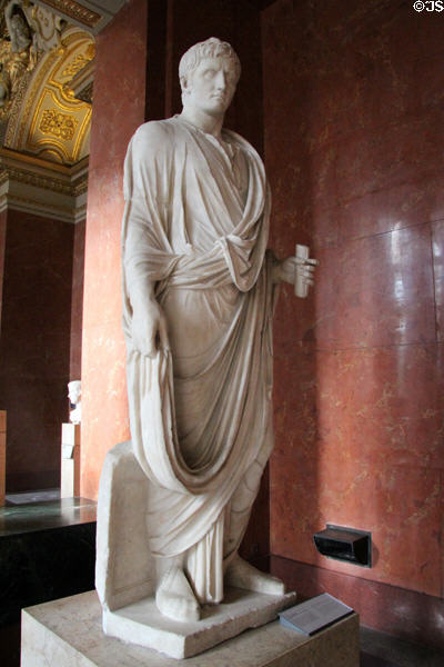 Roman Emperor Augustus (ruled 27 BCE-14 CE) toga statue (c27 BCE-150 CE) from Italy at Louvre Museum. Paris, France.