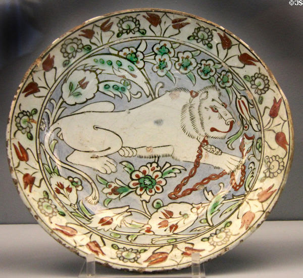 Lion plate (early 17thC) from Iznik at Sèvres National Ceramic Museum. Paris, France.