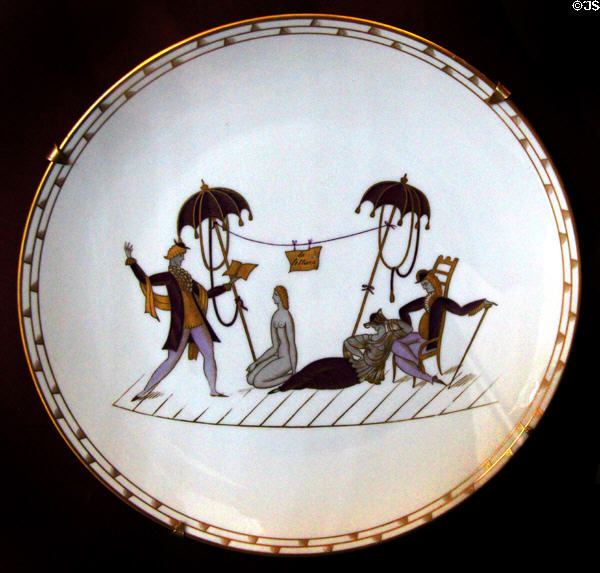 Reader porcelain plate (1927) by Gio Ponti for Manuf. Richard-Ginori of Doccia, Italy at Sèvres National Ceramic Museum. Paris, France.