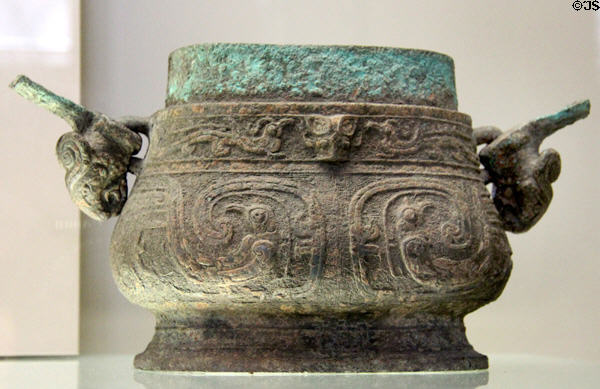 Chinese Zhou Western Dynasty bronze vase for fermented drinks (1050-771 BCE) at Cernuschi Museum. Paris, France.