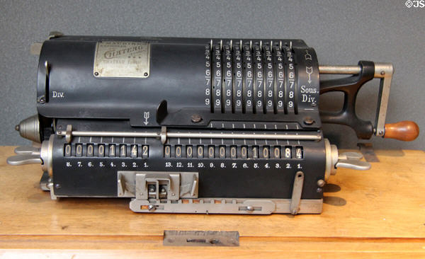 Calculating machine Odhner type "La Dactyle" (early 20thC) by Chateau frères at Arts et Metiers Museum. Paris, France.