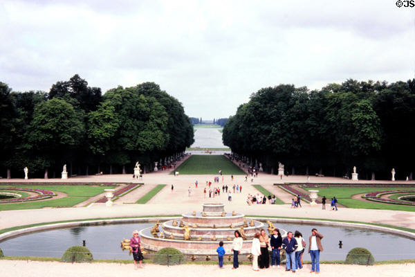 Fountain & grounds at Versailles Palace. Versailles, France.
