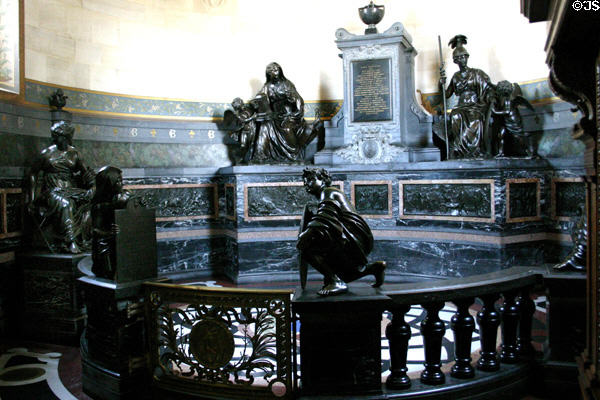 Mausoleum (1885) of Henri II de Condé with bronze statues (mid-17thC) by J. Sarrazin in chapel at Château de Chantilly. Chantilly, France.