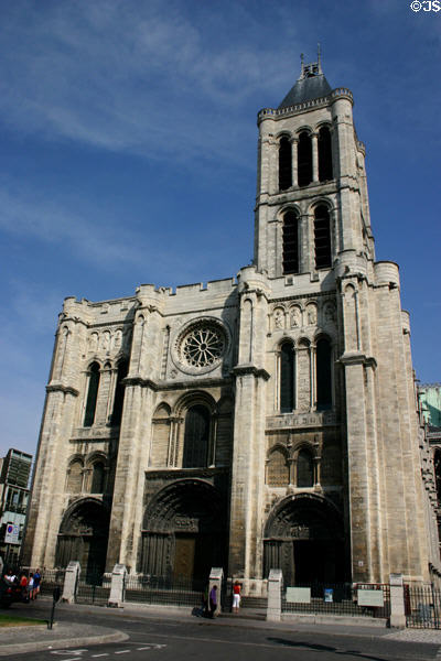 St-Denis Basilica (12thC & 13thC, restored 19thC), first major structure built mostly in Gothic style, heralding transition from Romanesque to Gothic style in later cathedrals. St Denis, France. Architect: Viollet-Le-Duc, mid 19thC restoration.