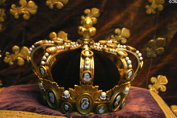 Royal crown at St-Denis Basilica. St Denis, France.