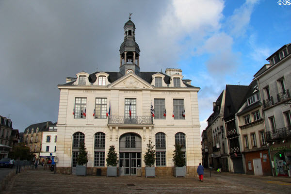 Town Hall (1782) with flags of France & Brittany. Auray, France.