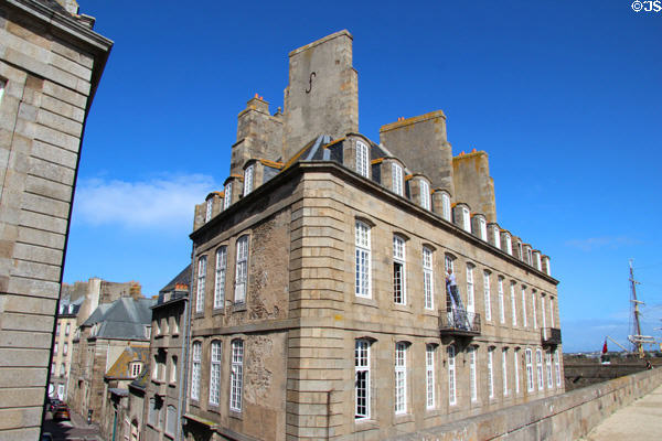 Buildings seen from ramparts along Quai Dinan. St Malo, France.