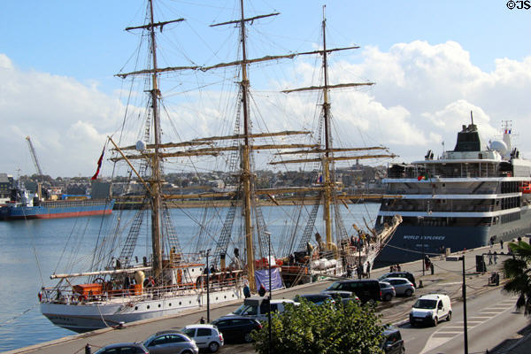 Sørlandet Norwegian tall ship & rigging. St Malo, France.