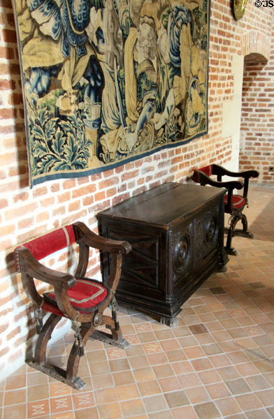 Wooden chest & two scissor-shaped Renaissance chairs in Marguerite de Navarre's bedroom at Château de Clos Lucé. Amboise, France.