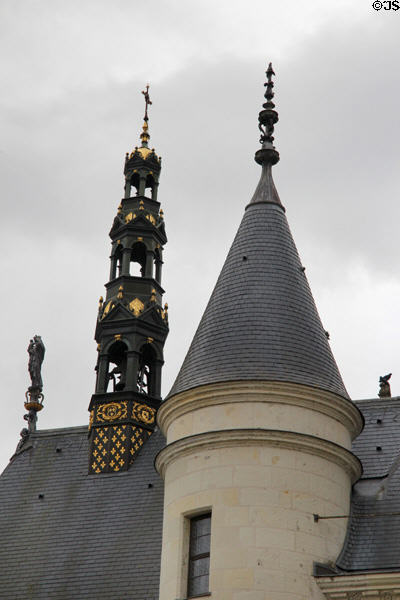 Chapel spire & pepper pot tower atop Chenonceau Chateau. Chenonceau, France.