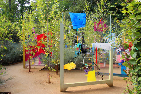 Glassgarden entry by Bernhard Zingler & Stefanie de Vos in 2019 International Garden Festival at Chaumont-Sur-Loire. France.